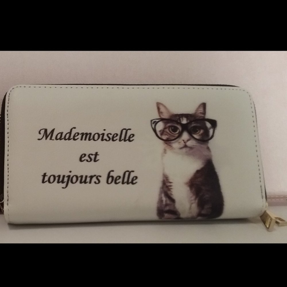Large Wallet w Cute Cat